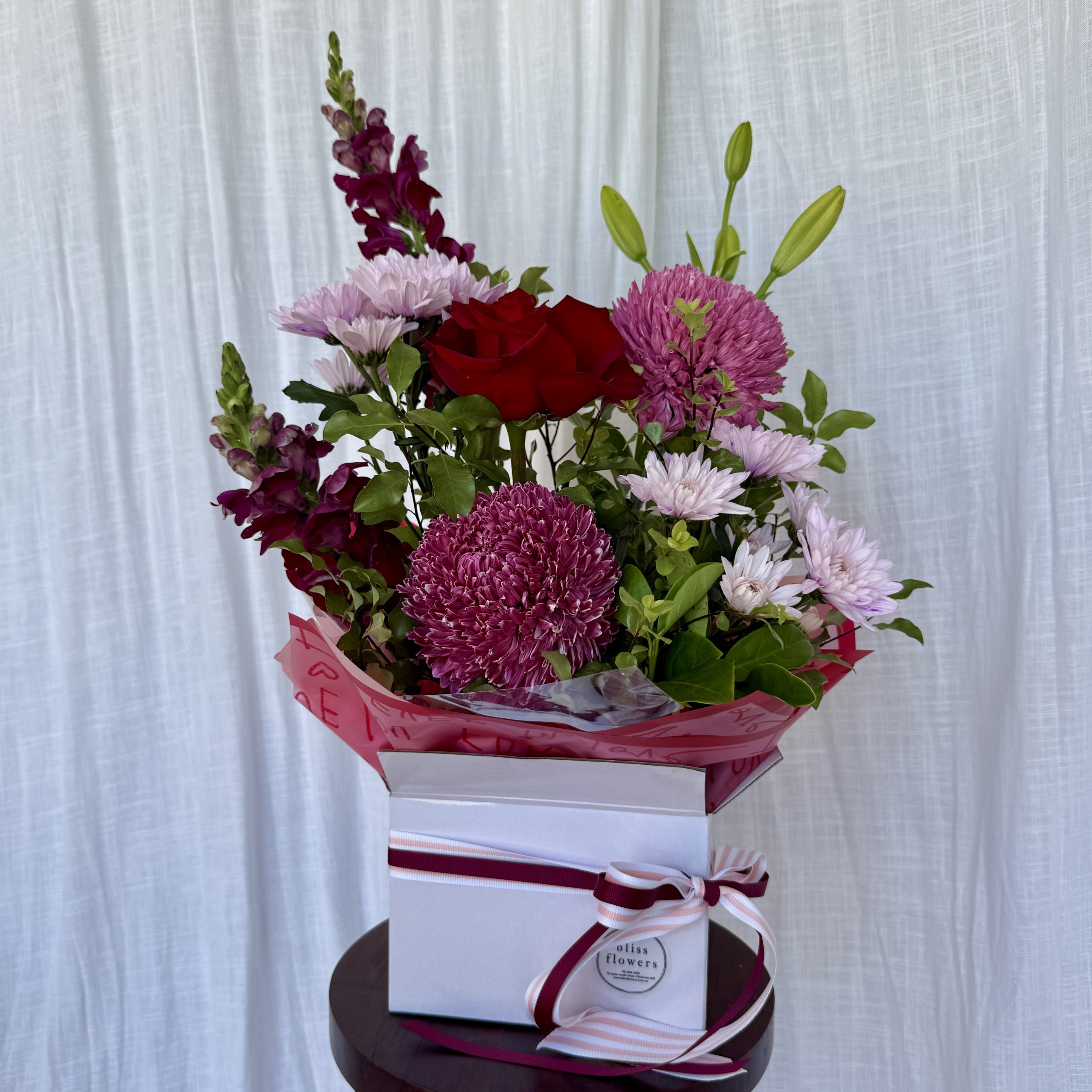 Sitting Pretty - Image 3