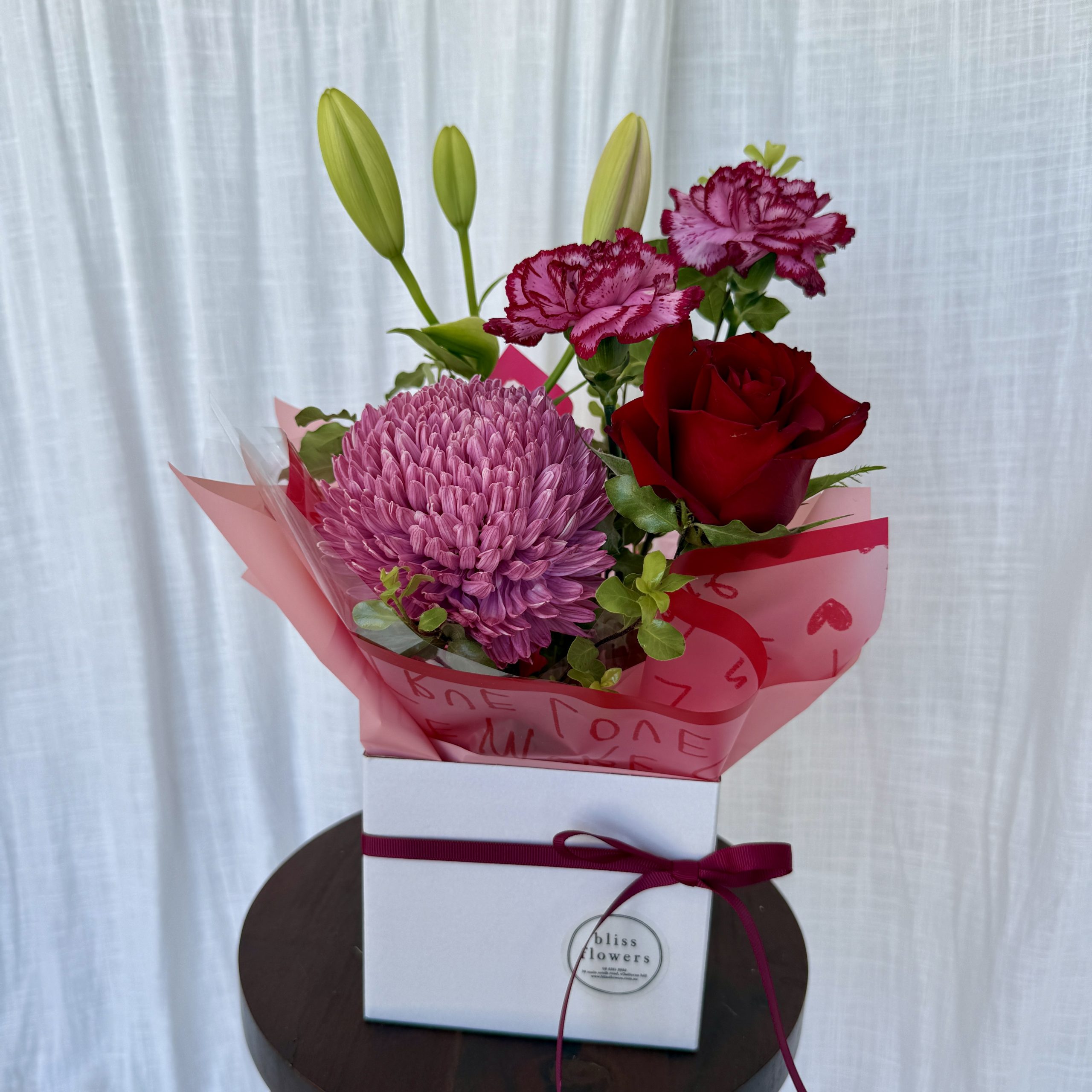 Sitting Pretty - Image 4