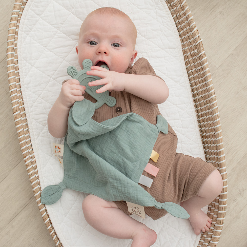 Muslin Comfort Teether - Sage - Image 2